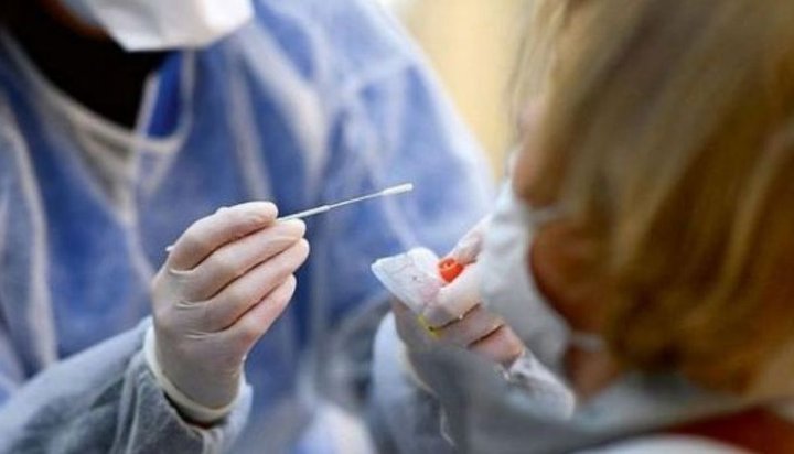 Salud informó tres casos nuevos de coronavirus en la provincia