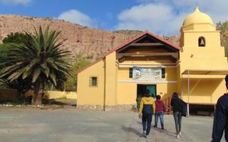 Semana Santa en Tumbaya:con la imagen de la virgen de Punta Corral
