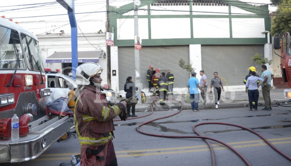 FOTOS. Las imágenes de un incendio que puso en vilo al Valle de Lerma