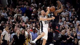 De la mano de Ginobili, los Spurs vencieron a Houston por 110 a 107