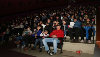 Vio "Avengers" en 3D y murió de un infarto