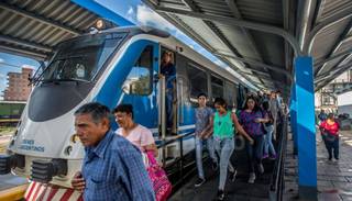 Resultado de imagen para Avanza la concreción de obras y servicios ferroviarios para Salta