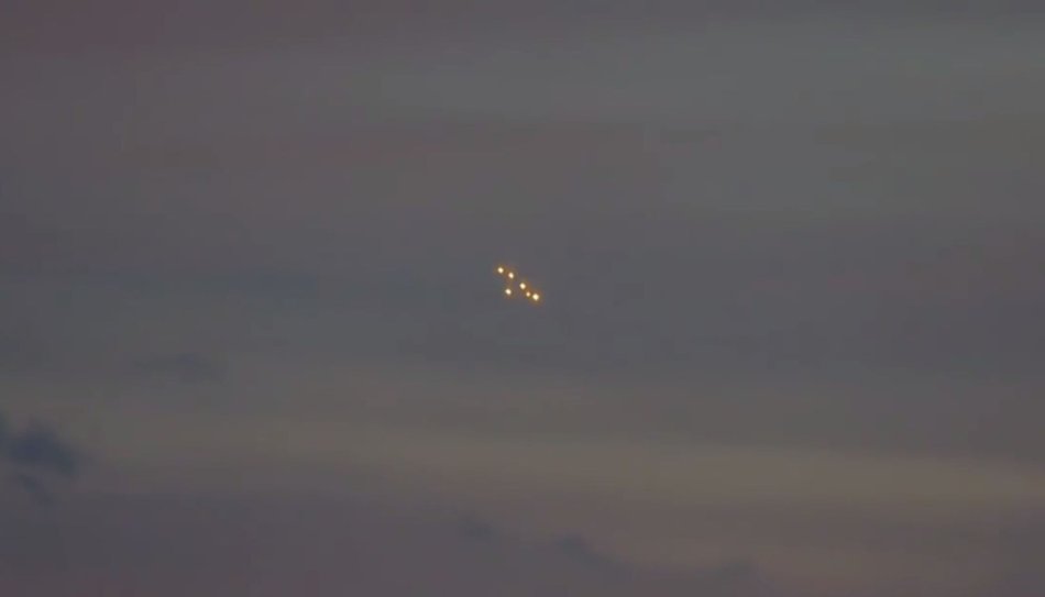 Nuevo avistaje de ovnis sorprende a vecinos