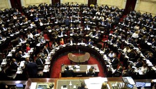 El freno a los tarifazos obtuvo media sanción en Diputados y pasa ahora al Senado
