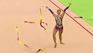 Video. Deslumbró en el Mundial de Gimnasia con su coreografía al ritmo del caporal