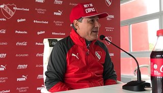 “La misma preocupación que tiene Boca por Palmeiras la tengo con Huracán”