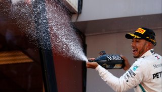 Hamilton ganó en Barcelona y se consolida en la cima de la F1
