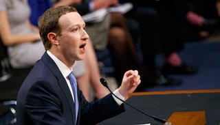 Mark Zuckerberg acudirá al Parlamento Europeo a explicar el escándalo del uso de datos personales