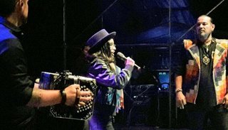 Minerva Asis junto a Lucio Rojas