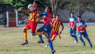 Federal B: cómo sobreviven los clubes a la transición