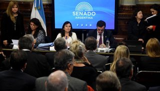 La oposición logró el dictamen del proyecto que frena el aumento de tarifas