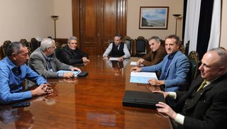 Reforma laboral: Pichetto y la CGT adelantaron su rechazo al cambio en las indemnizaciones