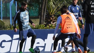 Sampaoli dio los primeros indicios del equipo titular