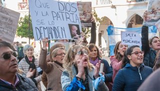 Casi el 62% de la gente se mostró en desacuerdo con la adhesión al protocolo de aborto no punible