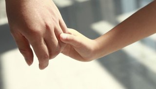 Convocan a familias de todo el país para adoptar a tres hermanitos de Tartagal