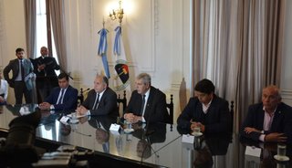 "Bolsa de trabajo" estatal para el sector privado