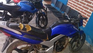 Dos jóvenes detenidos con motos robadas