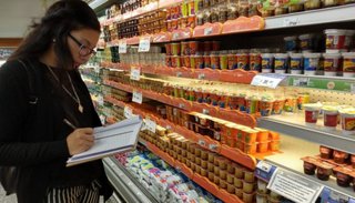 Sancionaron a cuatro súper por los Precios Esenciales