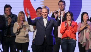 Schiaretti vapuleó al radicalismo y fue reelecto para gobernador