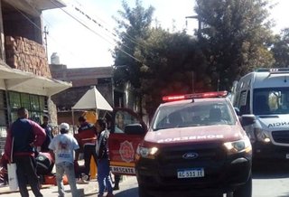 Un obrero murió tras caer de un segundo piso