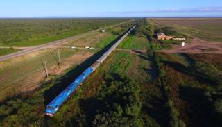 Por primera vez anda un tren con 100 vagones desde Salta a Santa Fe