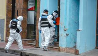 Hallan a dos mujeres sin vida en un inquilinato del Arzobispado
