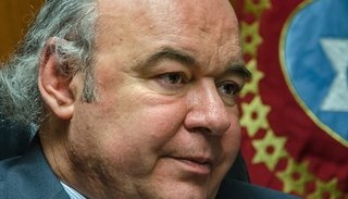 Cornejo quiere acelerar los casos de Salas y Gala