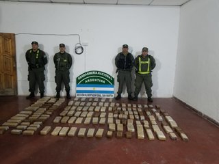 Secuestran un cargamento de marihuana valuado en casi 8 millones de pesos 