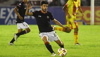 En la despedida del Chapu, el pincha goleó y avanza