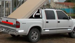 Le robaron la camioneta y le piden dinero para devolverla
