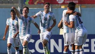 En su debut mundialista, Argentina goleó a Sudáfrica 5 a 2
