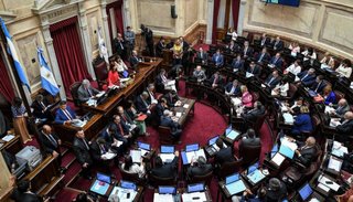 Polémica por el plus salarial para empleados del Congreso