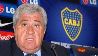Ameal: ”Queremos que Tevez se quede y se despida en Boca”