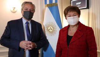 Una gira con muchos apoyos y pocas definiciones