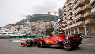 Leclerc tiene la pole y ahora va por la victoria