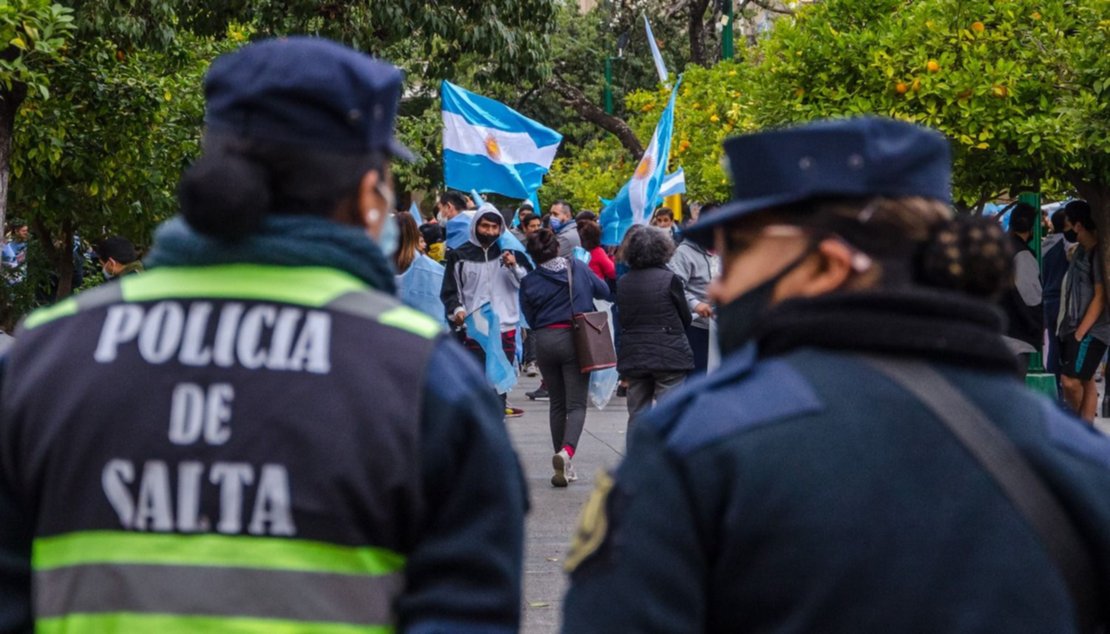 La protesta en el centro de la ciudad. Pablo Yapura La protesta en el centro de la ciudad. Pablo Yapura
