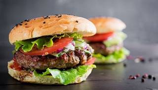 Hoy toca celebrar el Día de la Hamburguesa