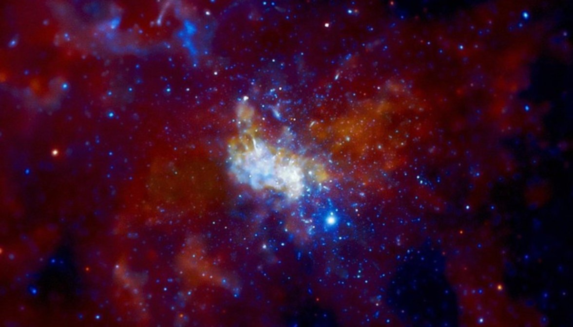 VIDEO: Así es el agujero negro que está en el centro de nuestra galaxia