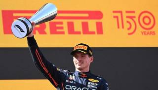 Verstappen festejó y es el nuevo líder de la F1