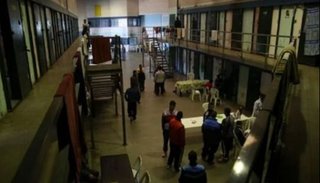 Se escapó de la cárcel y lo recapturaron con cocaína y un millón de pesos