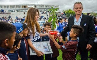 Fuerte apoyo de todo el fútbol salteño a Sáenz y Bettina