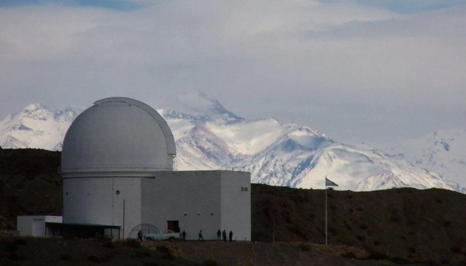 San Juan: China instala un radiotelescopio