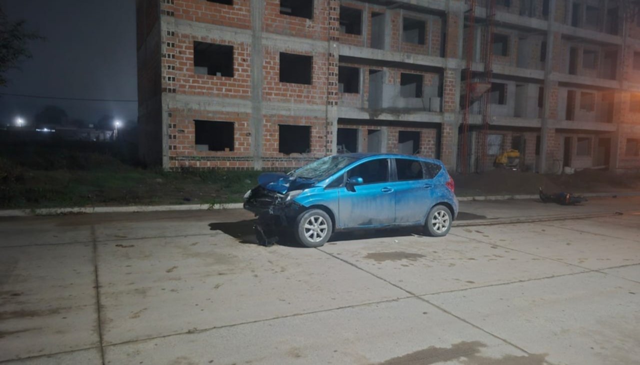 Otra hecho de imprudencia en las calles: un menor al volante y un motociclista muerto