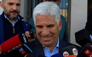 Contundente triunfo del gobernador Poggi sobre Rodríguez Saá en San Luis