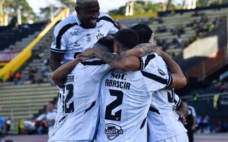 VIDEOS. Central Córdoba venció a Deportivo Táchica y es lider de su grupo de la Copa Liberadores