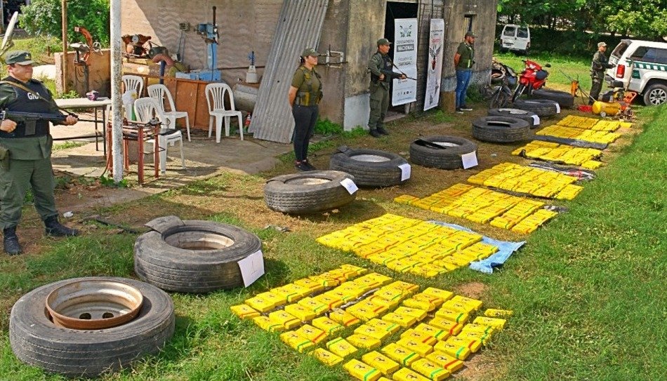 Investigan un colosal tráfico de drogas con gendarmes vinculados 