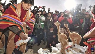 Evo Morales recibió el año nuevo aymara 5.525