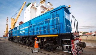 Llegaron 18 nuevas locomotoras para el Belgrano Cargas