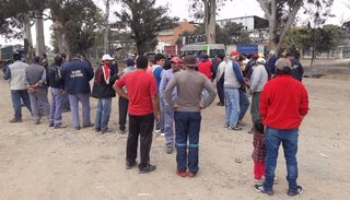 Protesta de trabajadores en el ingenio San Isidro