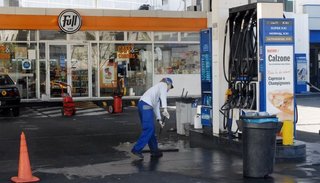 Los precios de las naftas subirán este fin de semana entre 4 y 5 por ciento